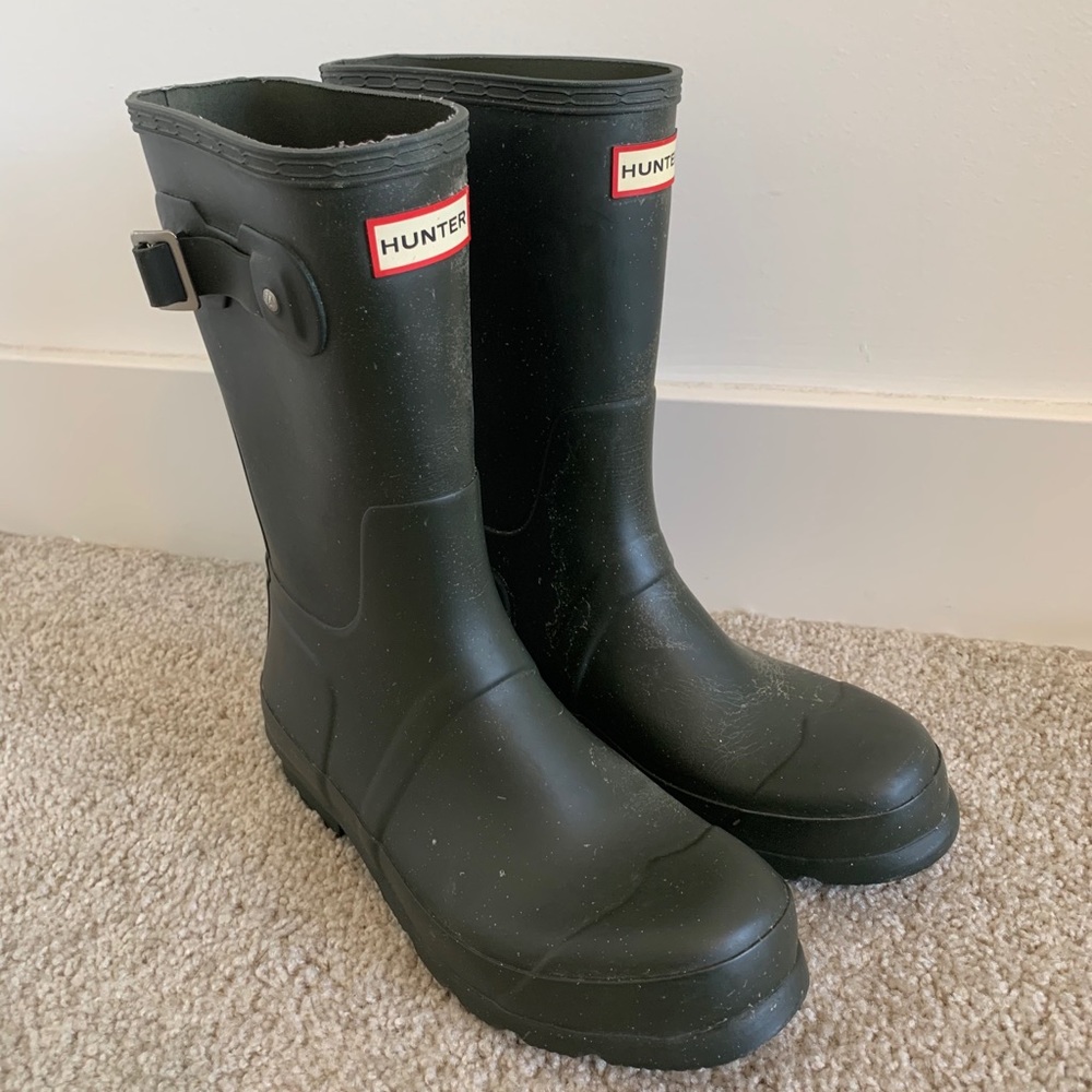 Short Hunter Rain Boots- Green Size 10 Gently Used